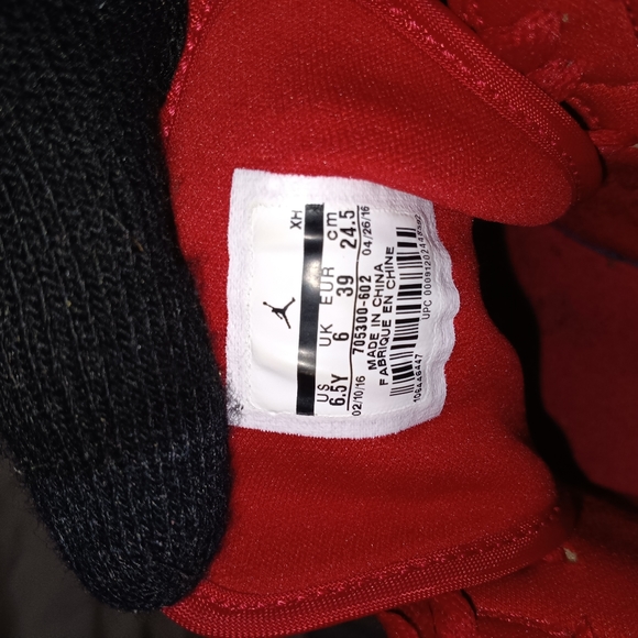 AirJordan 1 retro high, US 6.5Y, Red, White, Silver. - Picture 5 of 5